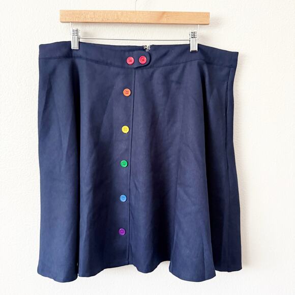 MODCLOTH | Navy Blue Circle Skirt A-Line Rainbow Buttons Plus Size | Size 1X - Picture 3 of 9
